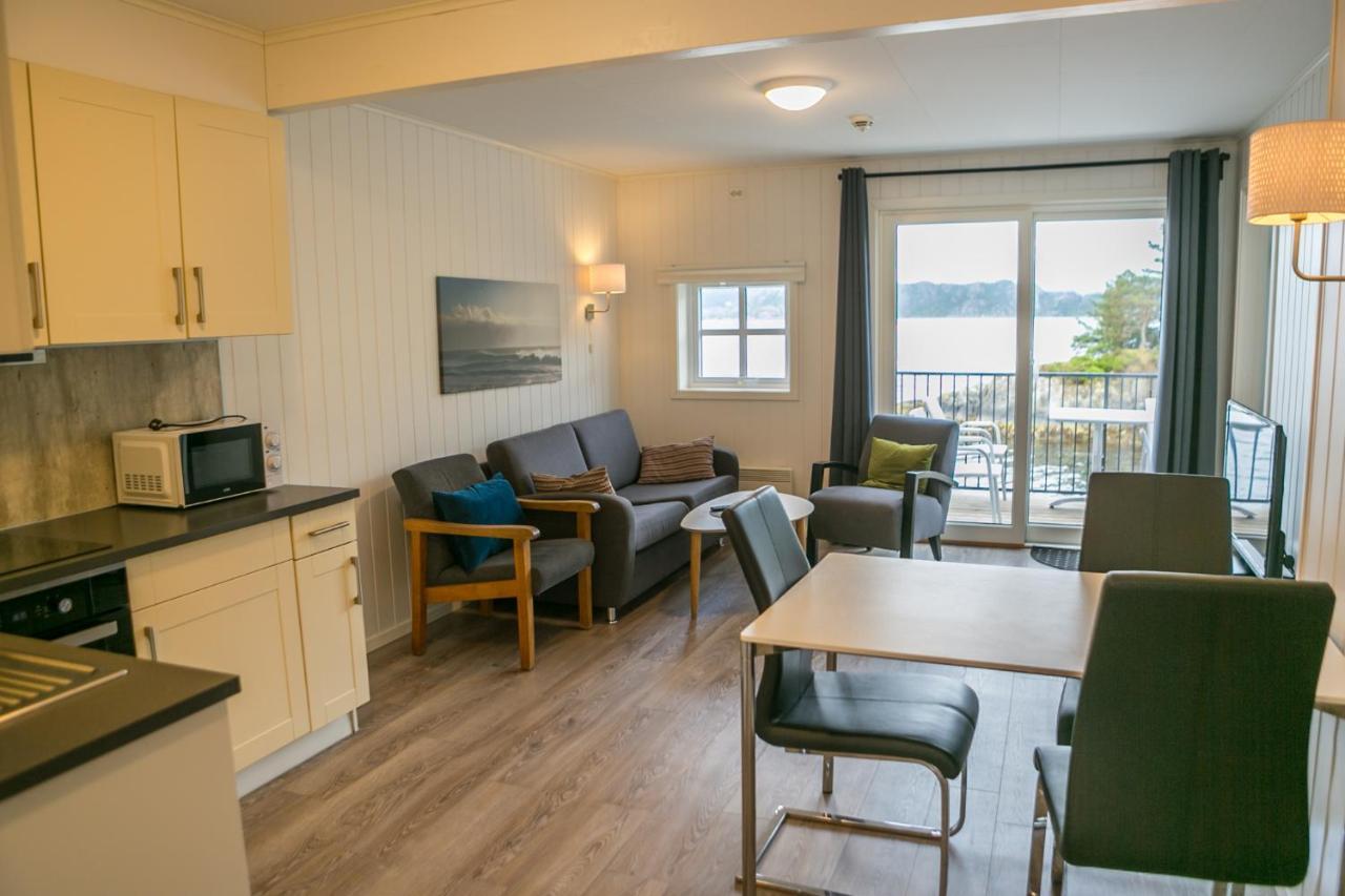 Apartmán Floro Rorbu Exteriér fotografie